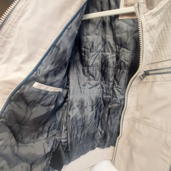 Guess NWT Medium White Smoke Textured Zipper Jacket 4 front zippered pockets - Picture 11 of 11